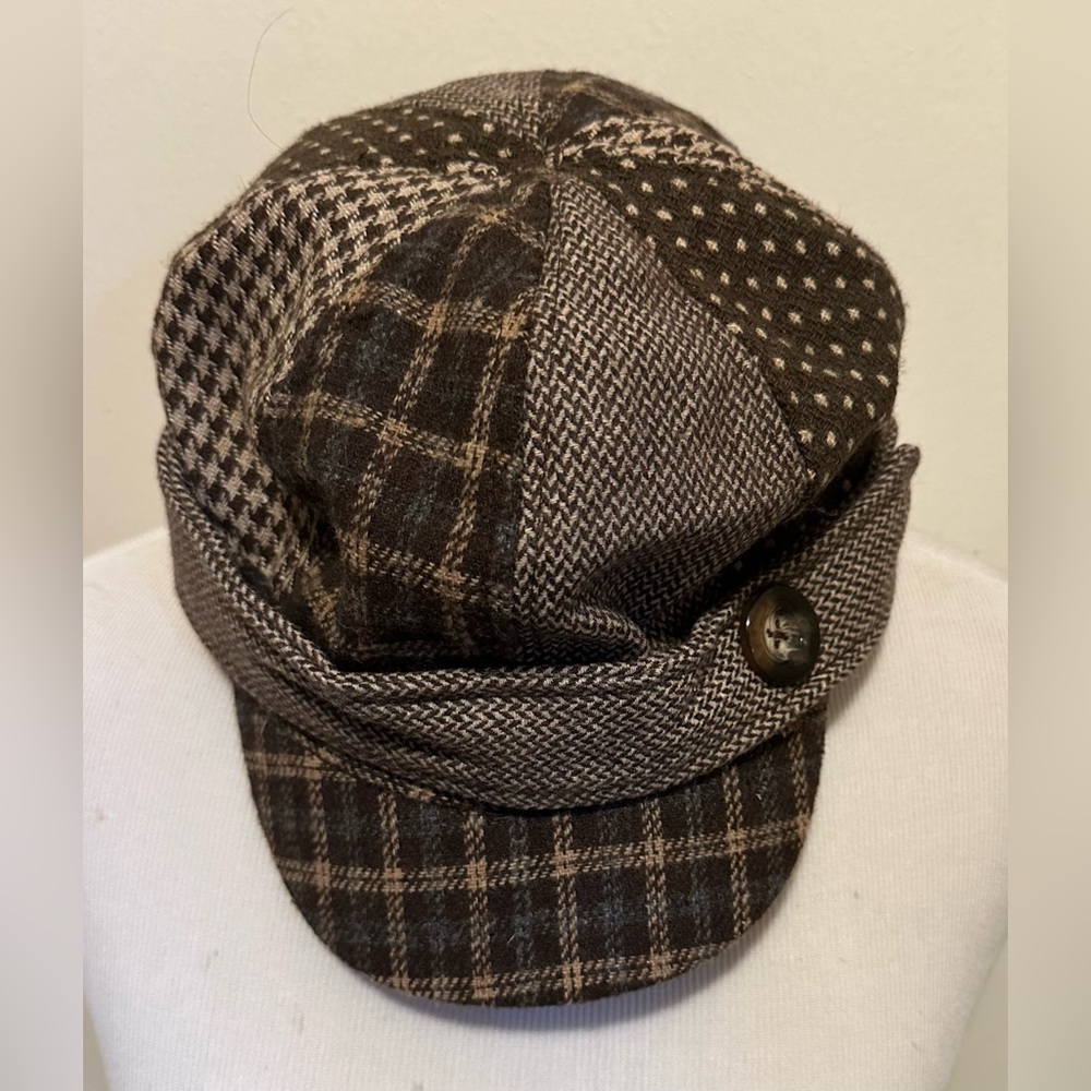 Source Unknown Brown and Tan Vintage Flat Cap